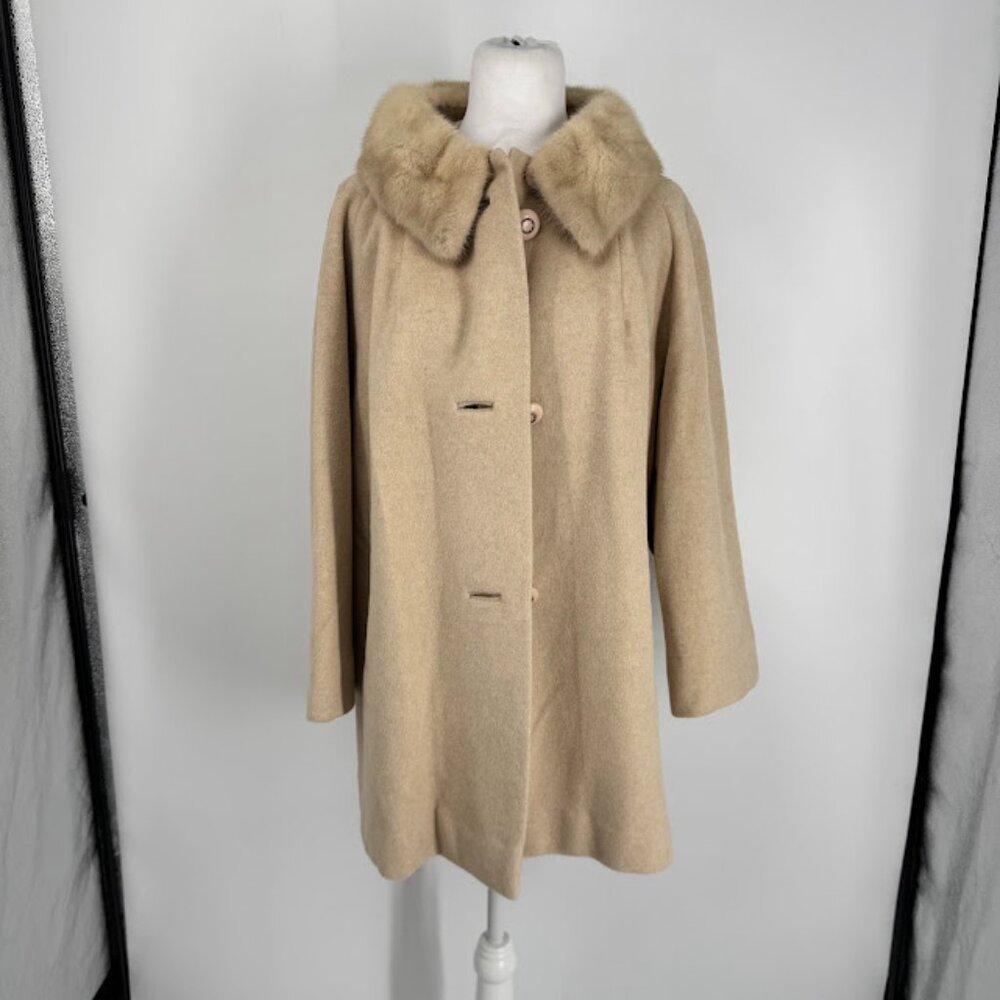 Vintage Levy's of Savannah Fur Collar Wool Coat - Size L - Picture 2 of 13